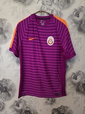 Galatasaray Football Shirt Jersey training top M P2P 19"
