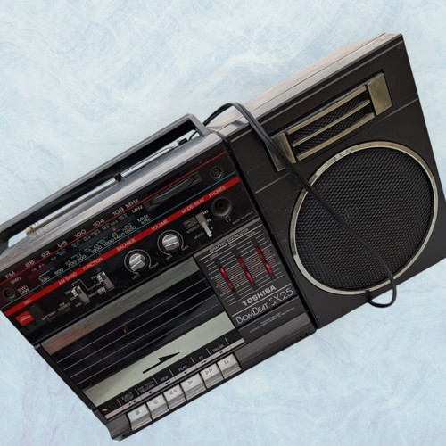 Toshiba bombeat portable - toshiba,