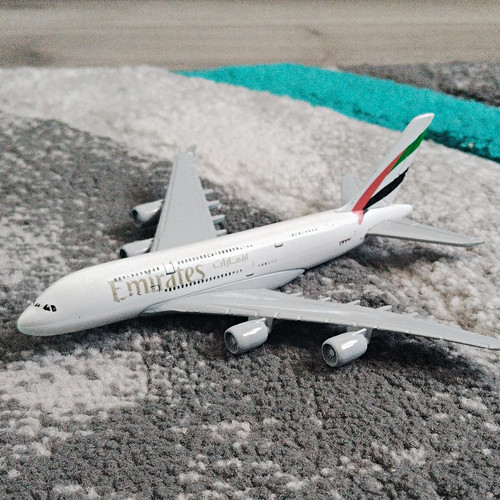 Emirates airbus a380 civil - airbus,