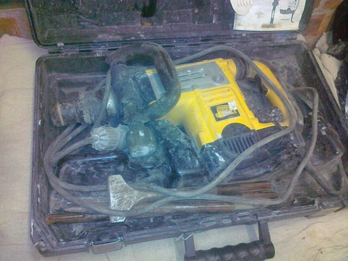 Dewalt breaker 18mm 110v - breaker,