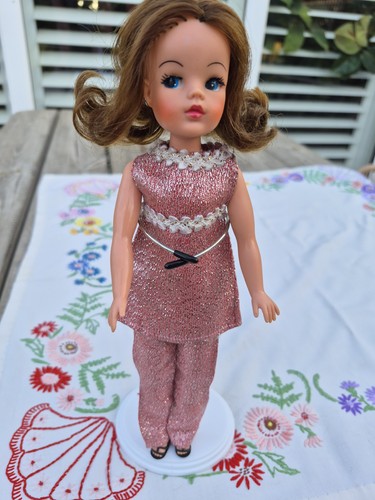Vintage 1960s sindy doll - 1960s,