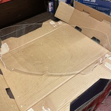 Screen wind shield in clear