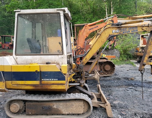 Komatsu pc10 mini - komatsu, digger