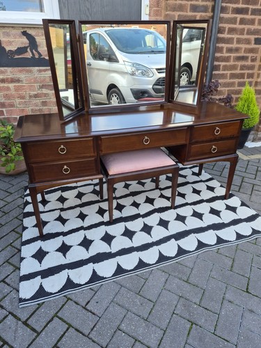 Vintage stag minstrel mahogany - vintage,