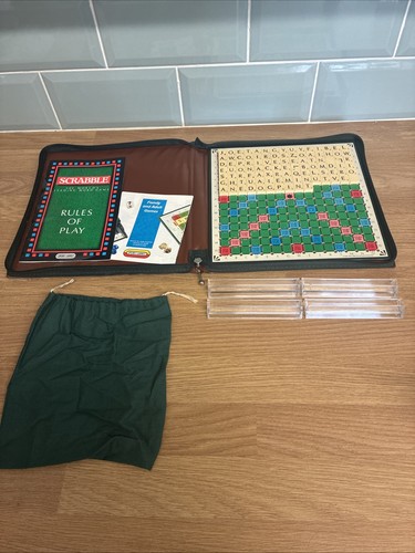 Vintage 1988 travel scrabble - travel,
