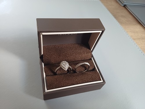 18ct white gold 1ct diamond - white,