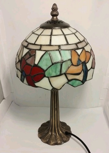 Tiffany style table lamp - tiffany-style,