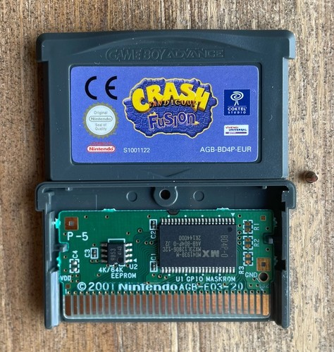 Crash bandicoot fusion advance - crash,