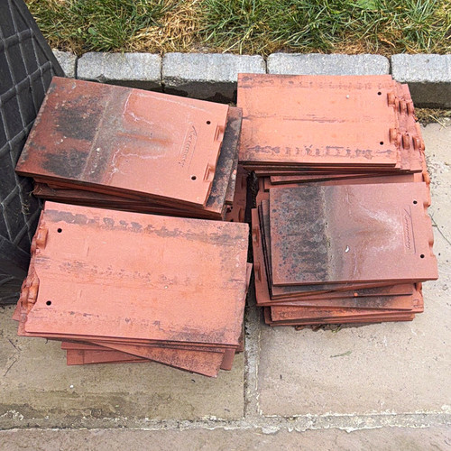 Rosemary roof tiles red - rosemary,