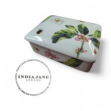 VINTAGE INDIA JANE HAND