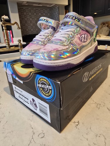 Heelys kids uk12 silver - heelys, uk12.