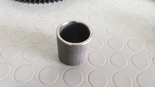 Internal gearbox bushing for