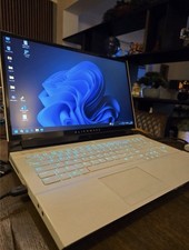 Alienware Area 51M R2 i9
