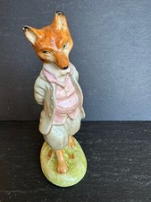 Rare Beswick Beatrix Potter Foxy Whiskered 'Gentlemen' with Gold Oval