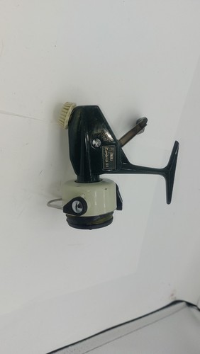 Vintage fishing reel - vintage,