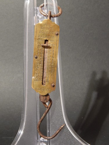 Antique spring scale - antique, in