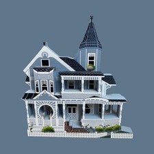 Shelia’s 1994 Titman House Belvidere NJ Shelf Sitter