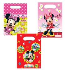 Minnie Mouse & Mickey Mouse