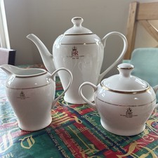 1952 2002 Queen's Golden