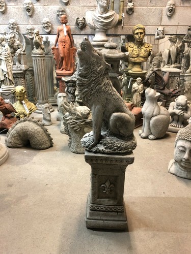 Wolf garden ornament - garden,