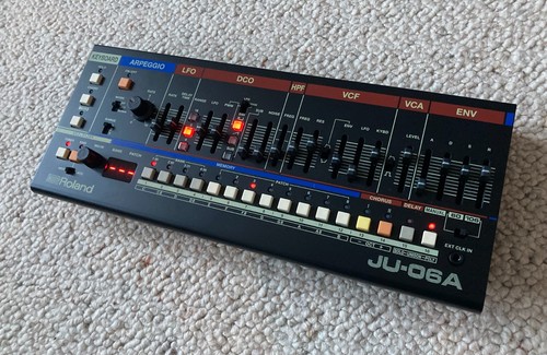 Roland boutique 06a juno - roland,