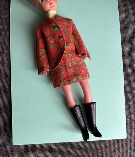 Vintage 1960s sindy doll - 1960s,