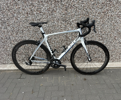 Giant tcr 700c road bike - 9, m