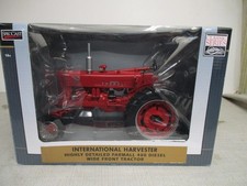 2010 IH Farmall 400 Diesel Toy Tractor "Classic Series" 1/16 Scale NIB
