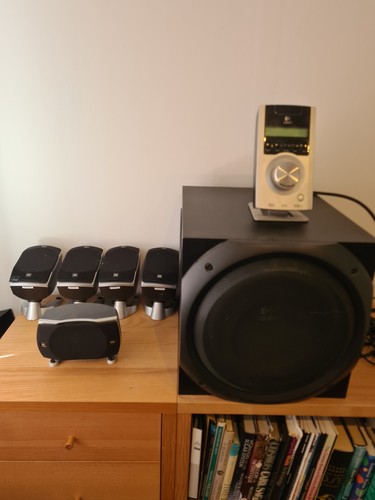Logitec surround sound system - surround,