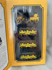 Hornby R3810 Stephensons