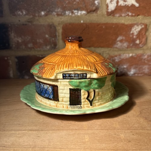 Vintage beswick cottage - beswick,