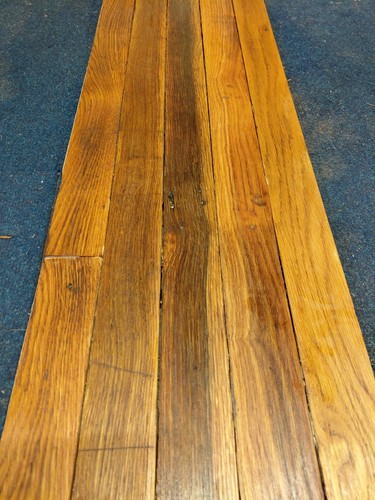 Reclaimed oak strip flooring - oak,