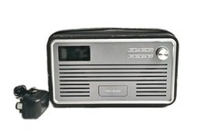 View Quest Retro WiFi Radio