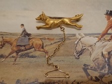 A quality 15ct solid gold fox