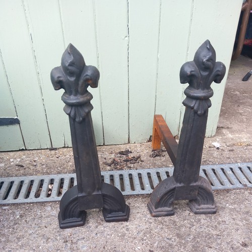 Vintage old inglenook - vintage, cast