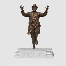 Bob Stokoe Sunderland Statue