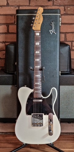 Rare fender 60th - 60th, anniversary