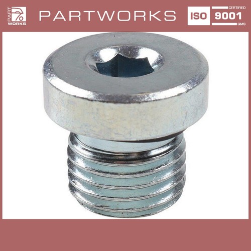 Locking screw fuel tank for