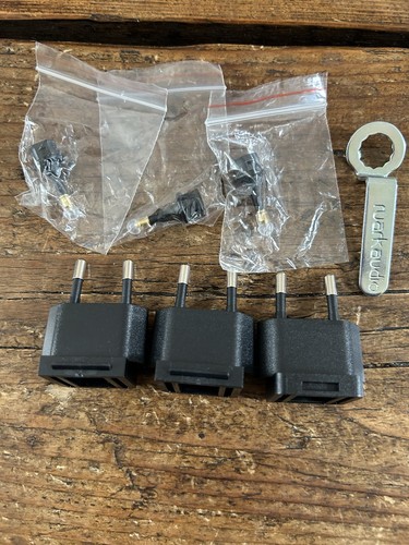 Ruark plug adapter - plug,