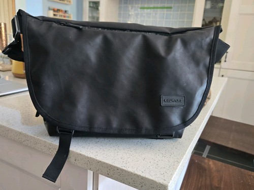 Crumpler chronicler messenger - chronicler,