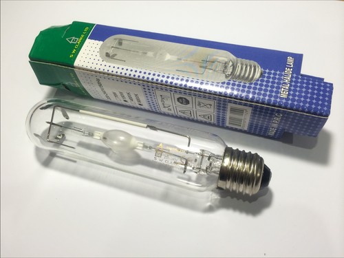 Premium long life metal halide - long,