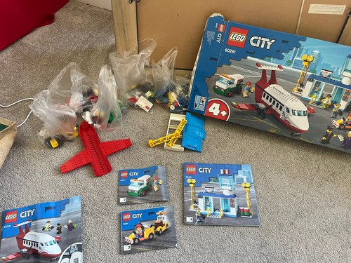 Lego city central airport - central, airport.