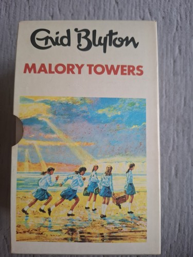 Malory towers box set enid - towers,