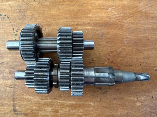 Bsa c15 gearbox gear - gearbox,