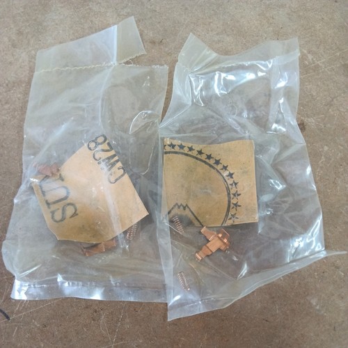 Tomy aurora afx spare springs - aurora,