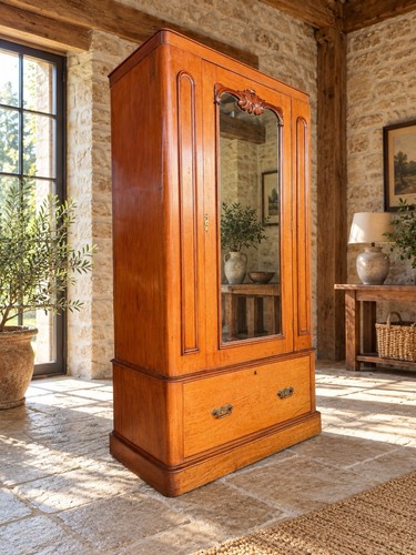 Antique pine satin - /,