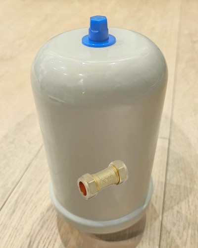 Potable water expansion vessel - potable,
