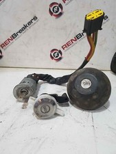 Renault Clio MK2 2001-2006 Ignition Barrel Door Lock Petrol Cover KEY Set