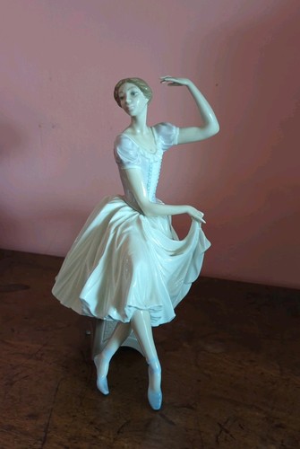 Vintage lladro 1984 weary - lladro,