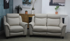 PARKER KNOLL MANHATTAN STATIC 2 SEATER SOFA & CHAIR IN TAUPE LEATHER. RRP £3578.